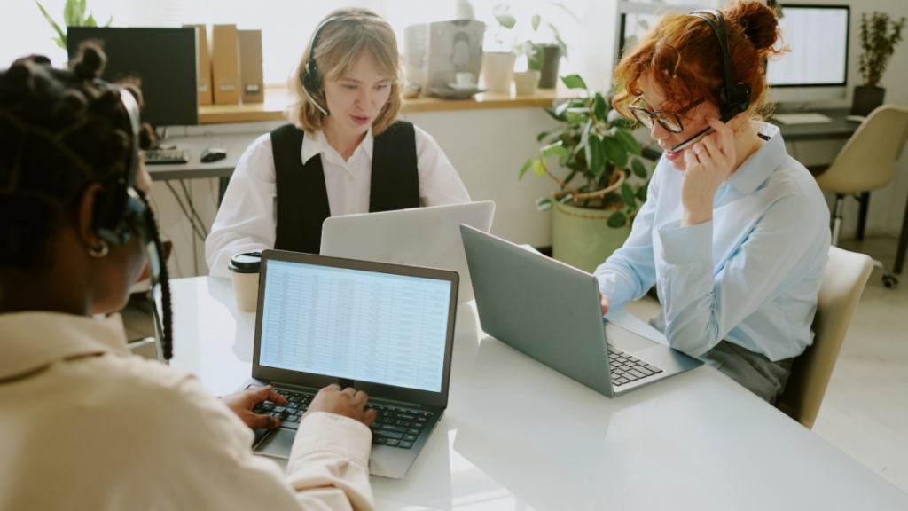 how to use NotebookLM for remote team meetings